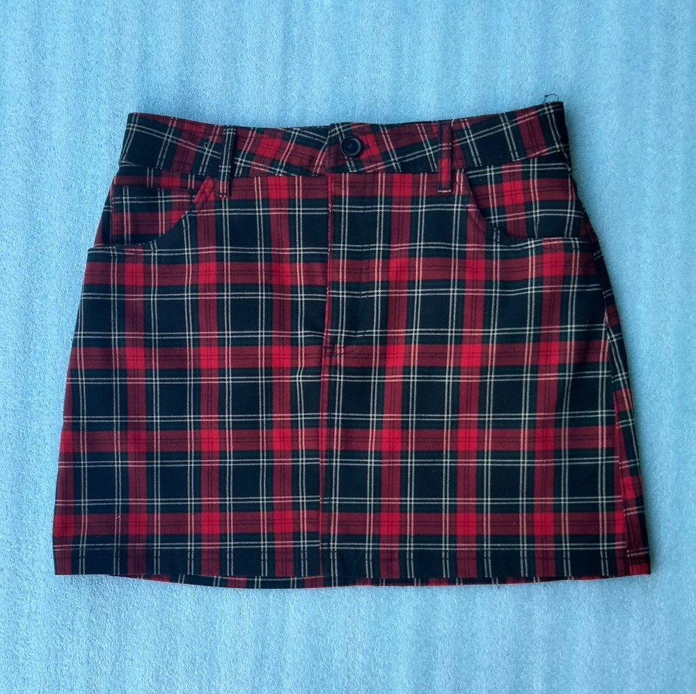 Forever 21 mini skirt